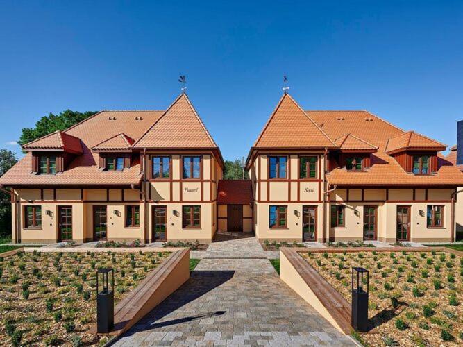 Luxusappartement Sissi In Wendorf Im Bernsteinland Musselmow Exterior photo